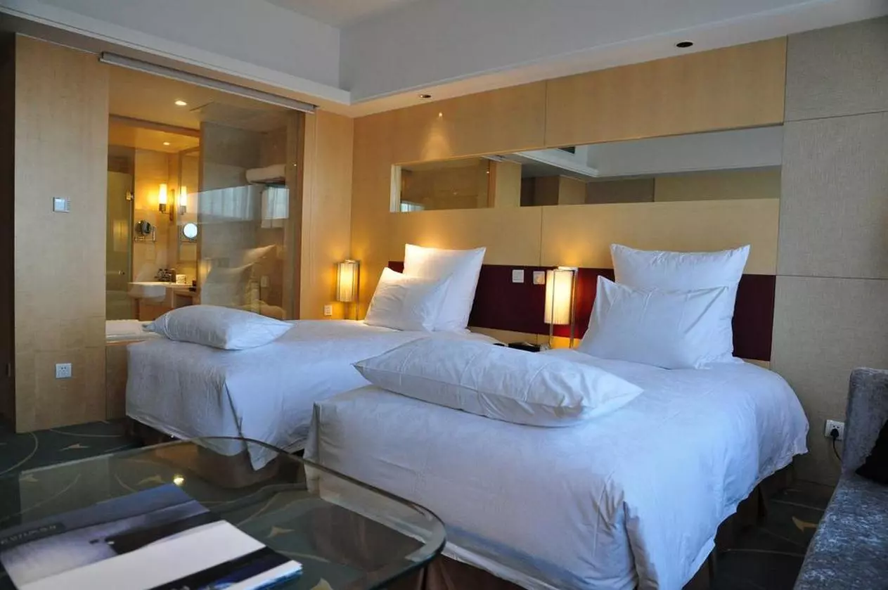 PULLMAN_SHABAVIZPARVAZ (15).jpg